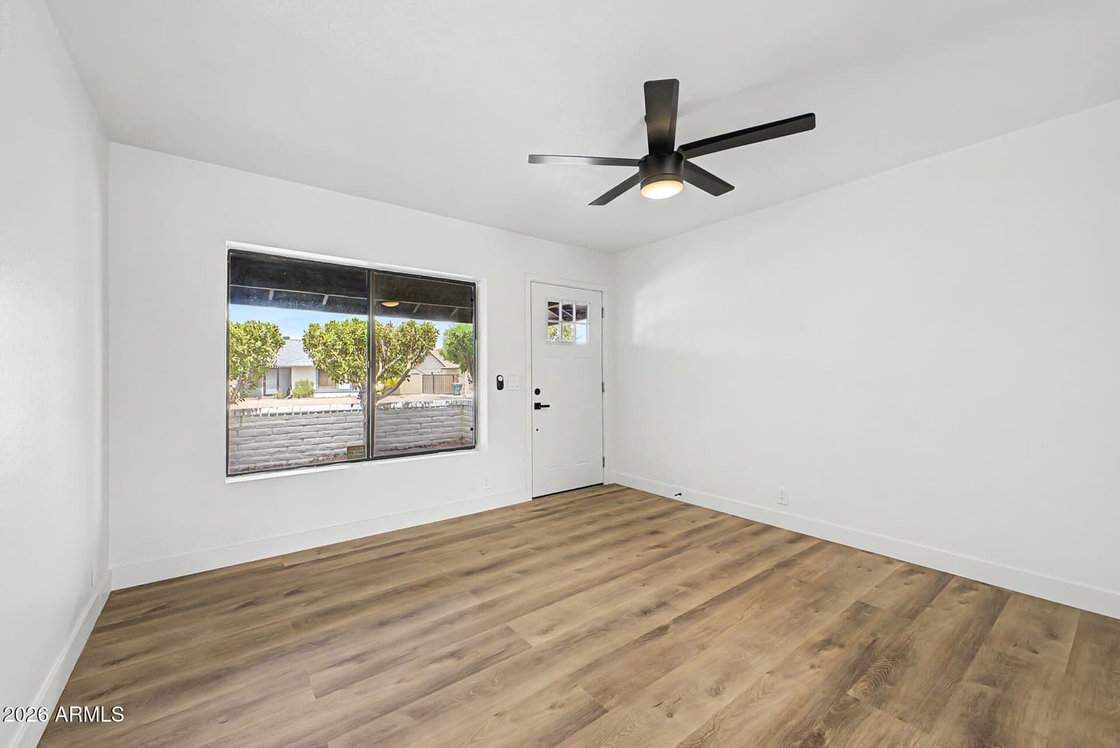711 W Strahan Drive, Tempe, AZ 85283 — photo 3 of 28