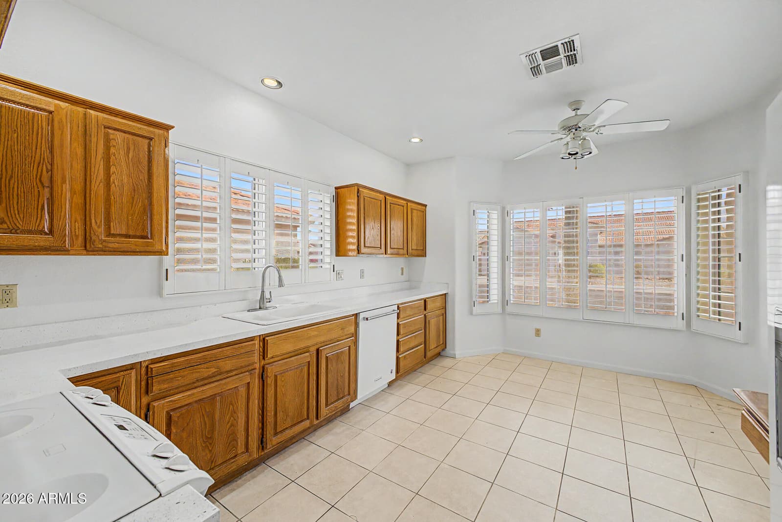 9506 E Jadecrest Drive, Sun Lakes, AZ 85248 — photo 8 of 32