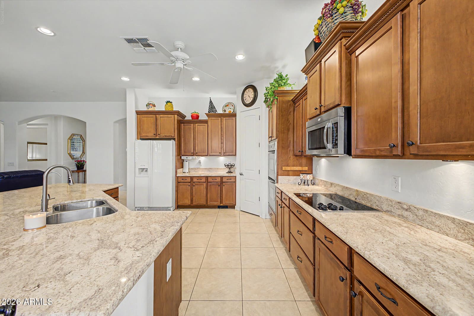 2724 E Bridgeport Parkway, Gilbert, AZ 85295 — photo 11 of 42
