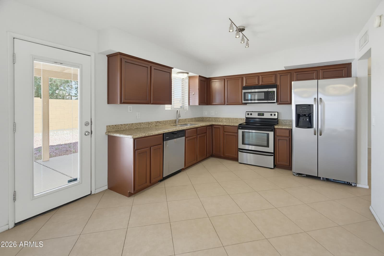1518 W 5th Place, Tempe, AZ 85281 — photo 6 of 26