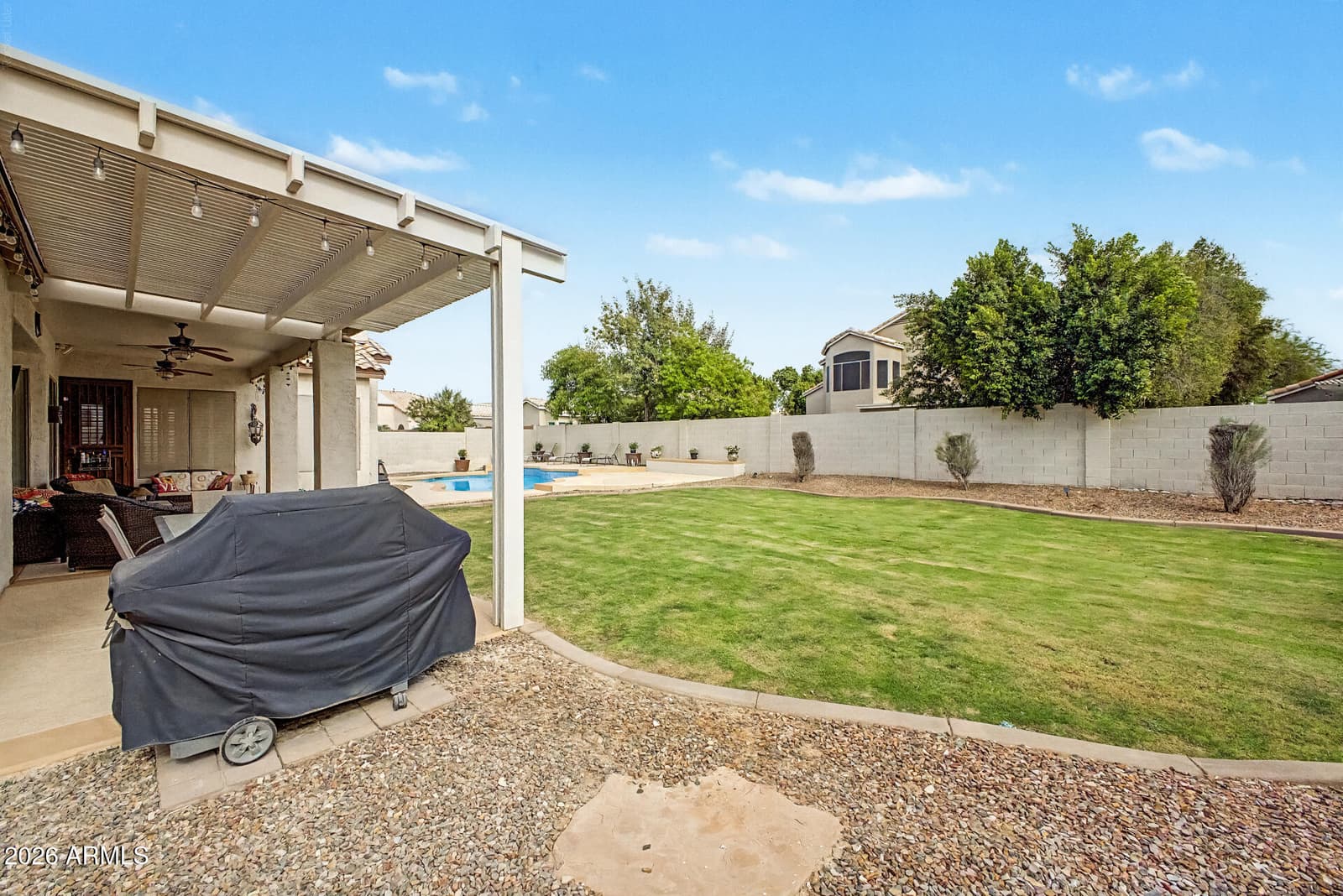 1813 W Goldfinch Way, Chandler, AZ 85286 — photo 8 of 58