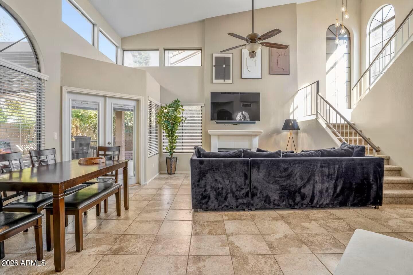 40 W Sarah Lane, Tempe, AZ 85284 — photo 2 of 19