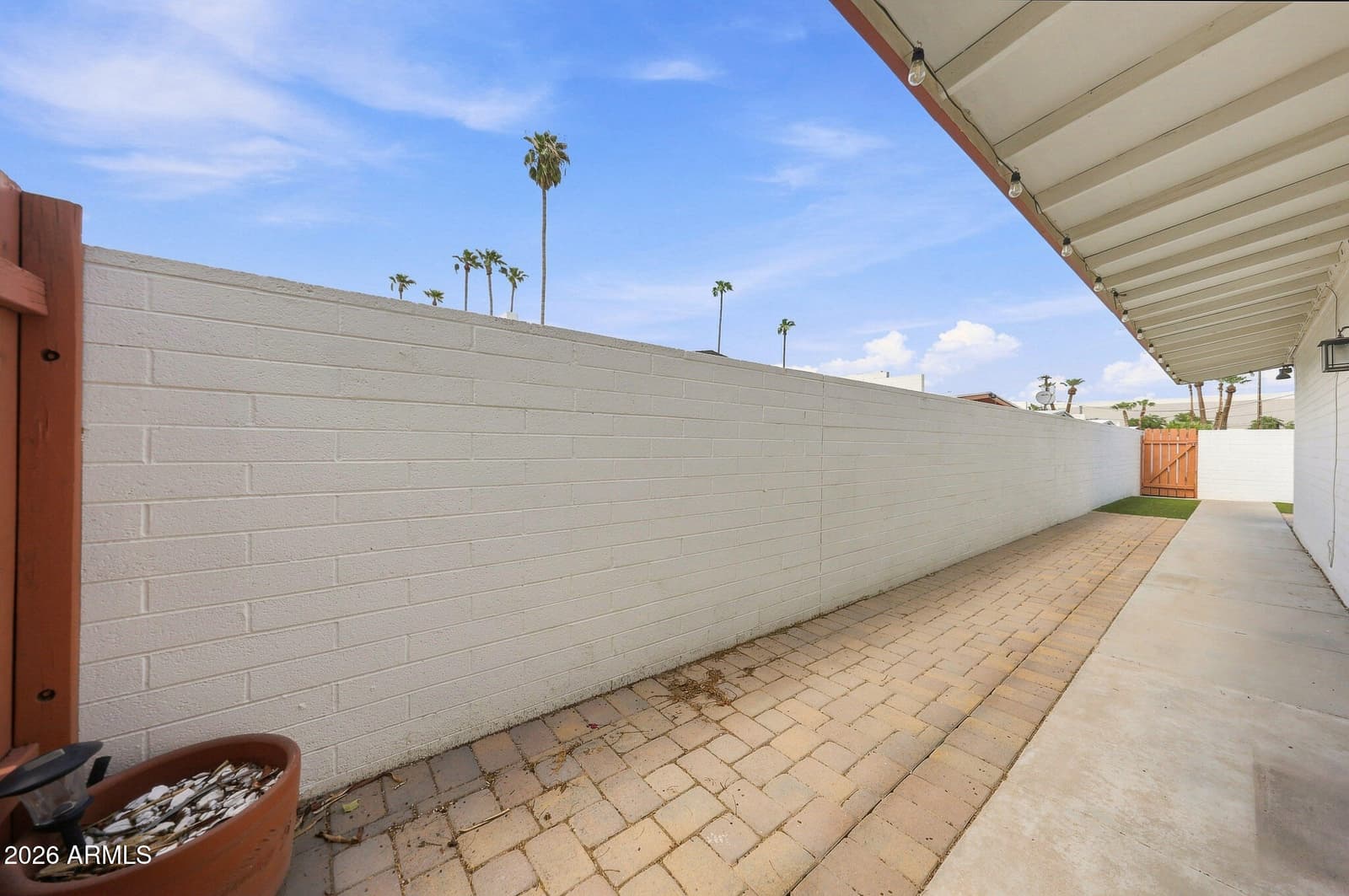 410 W Laguna Drive, Tempe, AZ 85282 — photo 31 of 34