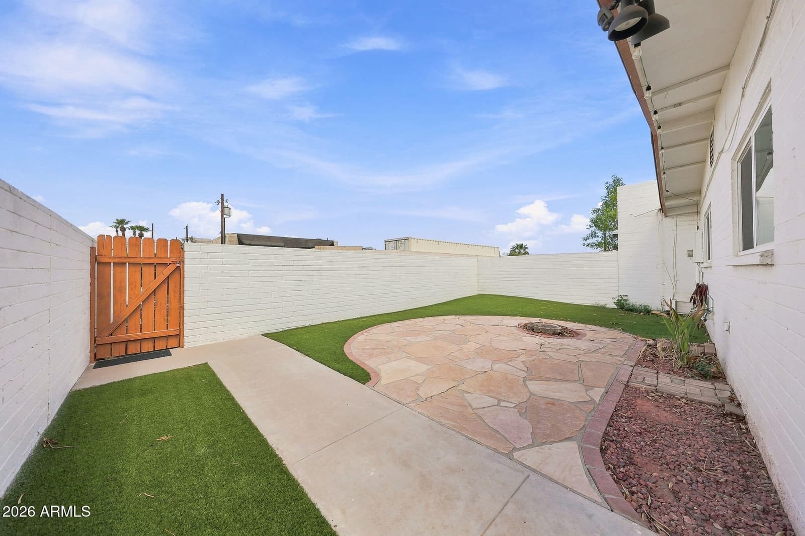 410 W Laguna Drive, Tempe, AZ 85282 — photo 32 of 34