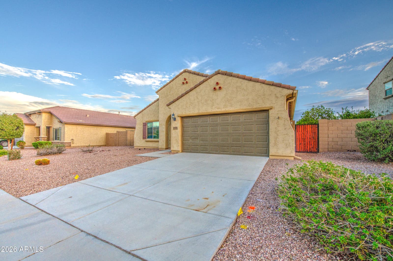 17517 W Pinnacle Vista Drive, Surprise, AZ 85387 — photo 5 of 49