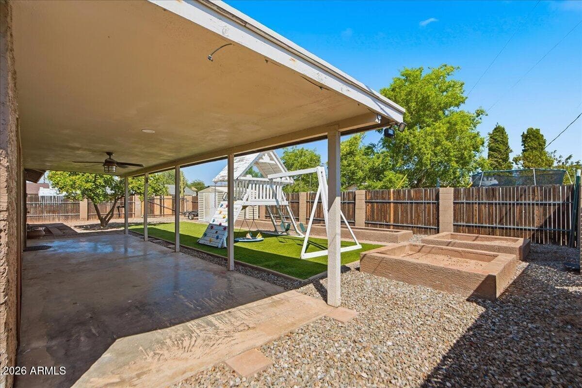 686 W 22nd Avenue, Apache Junction, AZ 85120 — photo 39 of 44