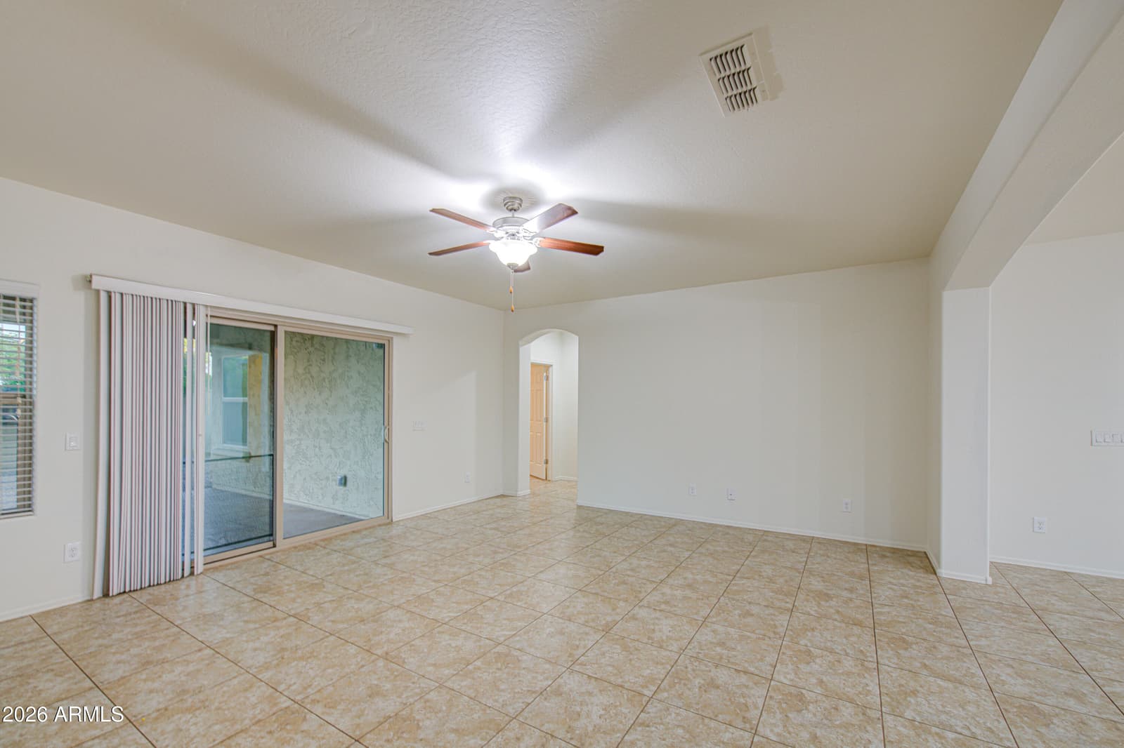 17517 W Pinnacle Vista Drive, Surprise, AZ 85387 — photo 17 of 49