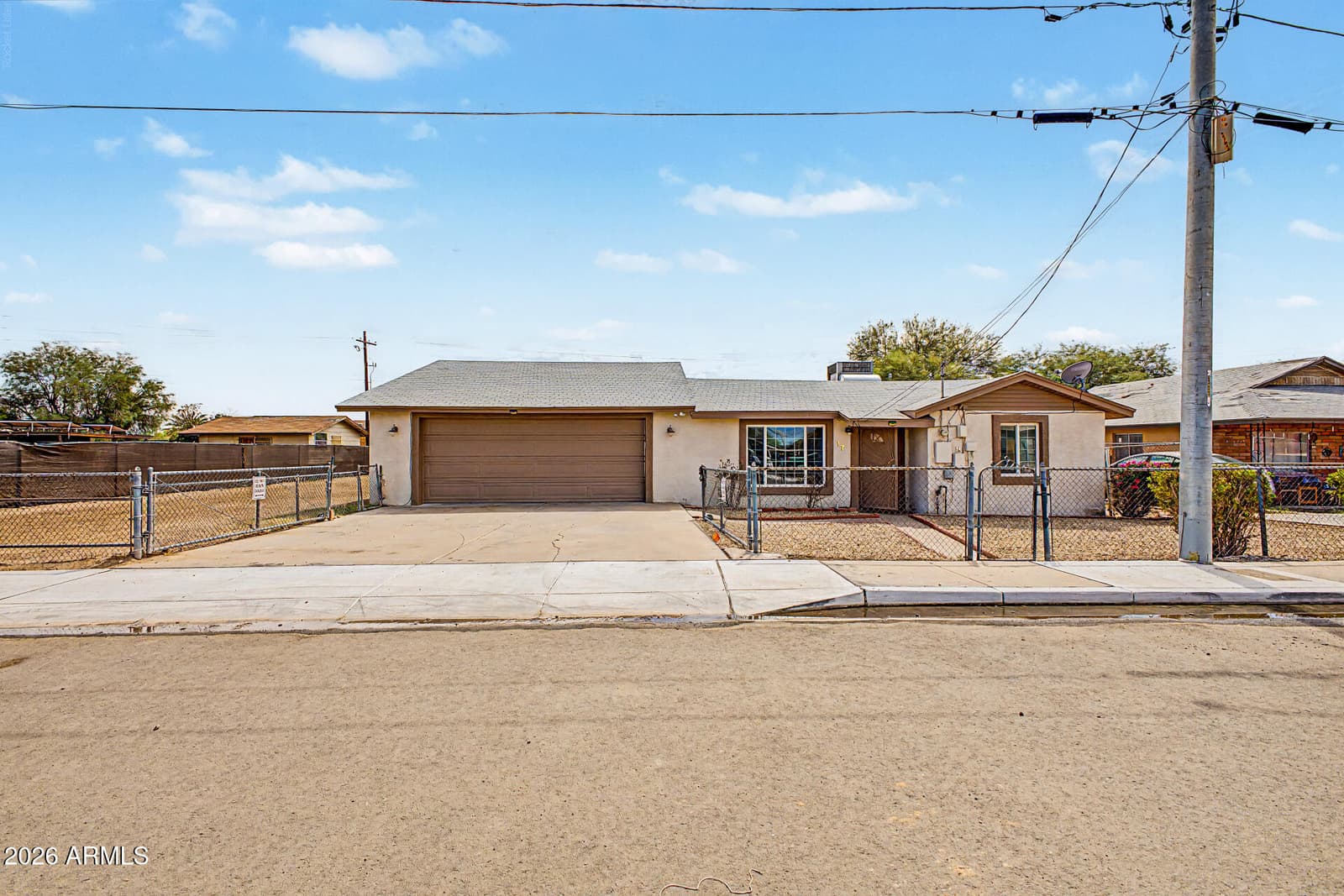 17 W Whyman Avenue, Avondale, AZ 85323 — photo 2 of 29