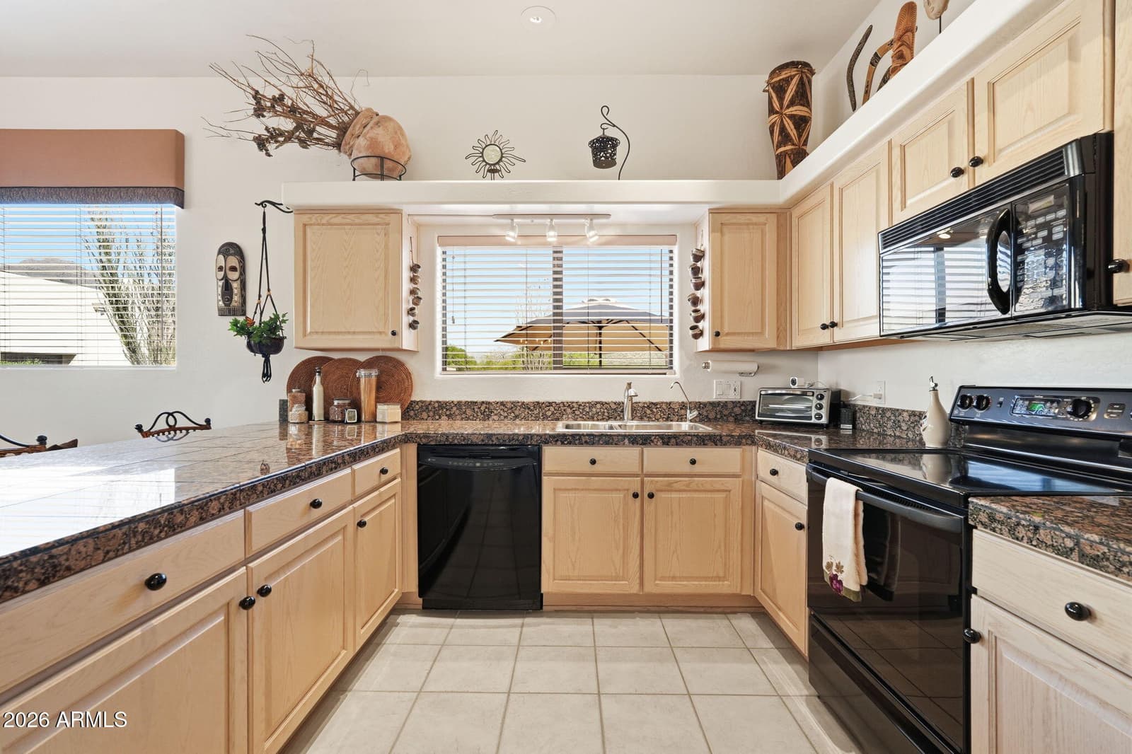 4830 S Strike It Rich Drive, Gold Canyon, AZ 85118 — photo 23 of 76