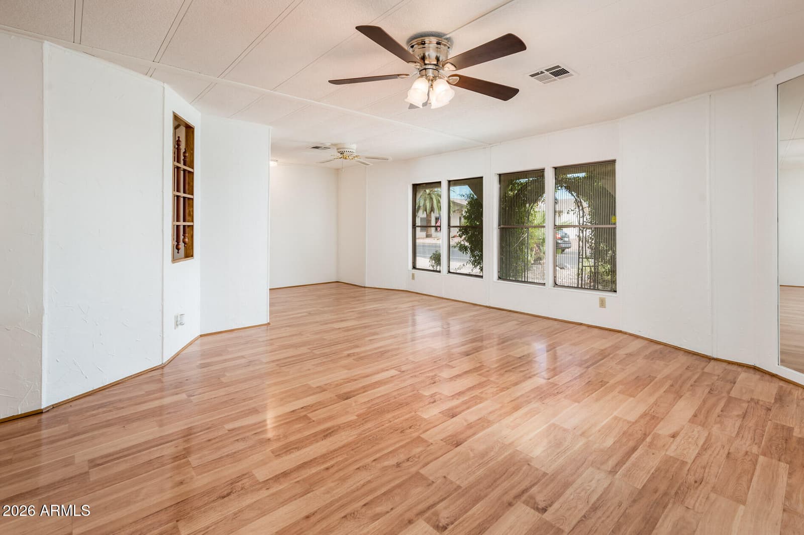 650 S Park View Circle, Mesa, AZ 85208 — photo 4 of 30