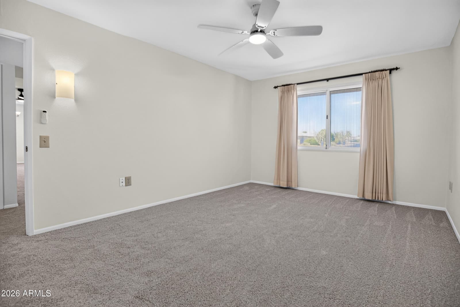 19441 N 99th Drive, Sun City, AZ 85373 — photo 8 of 41
