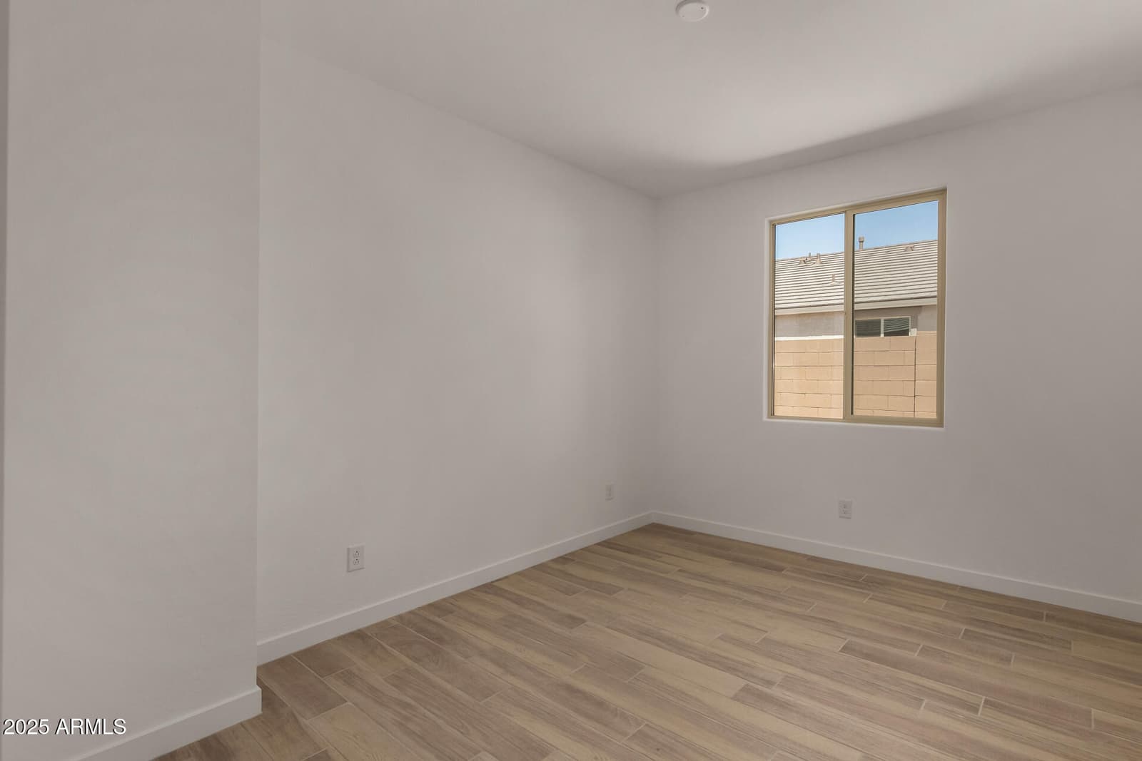 18194 W Elizabeth Avenue, Goodyear, AZ 85338 — photo 27 of 40
