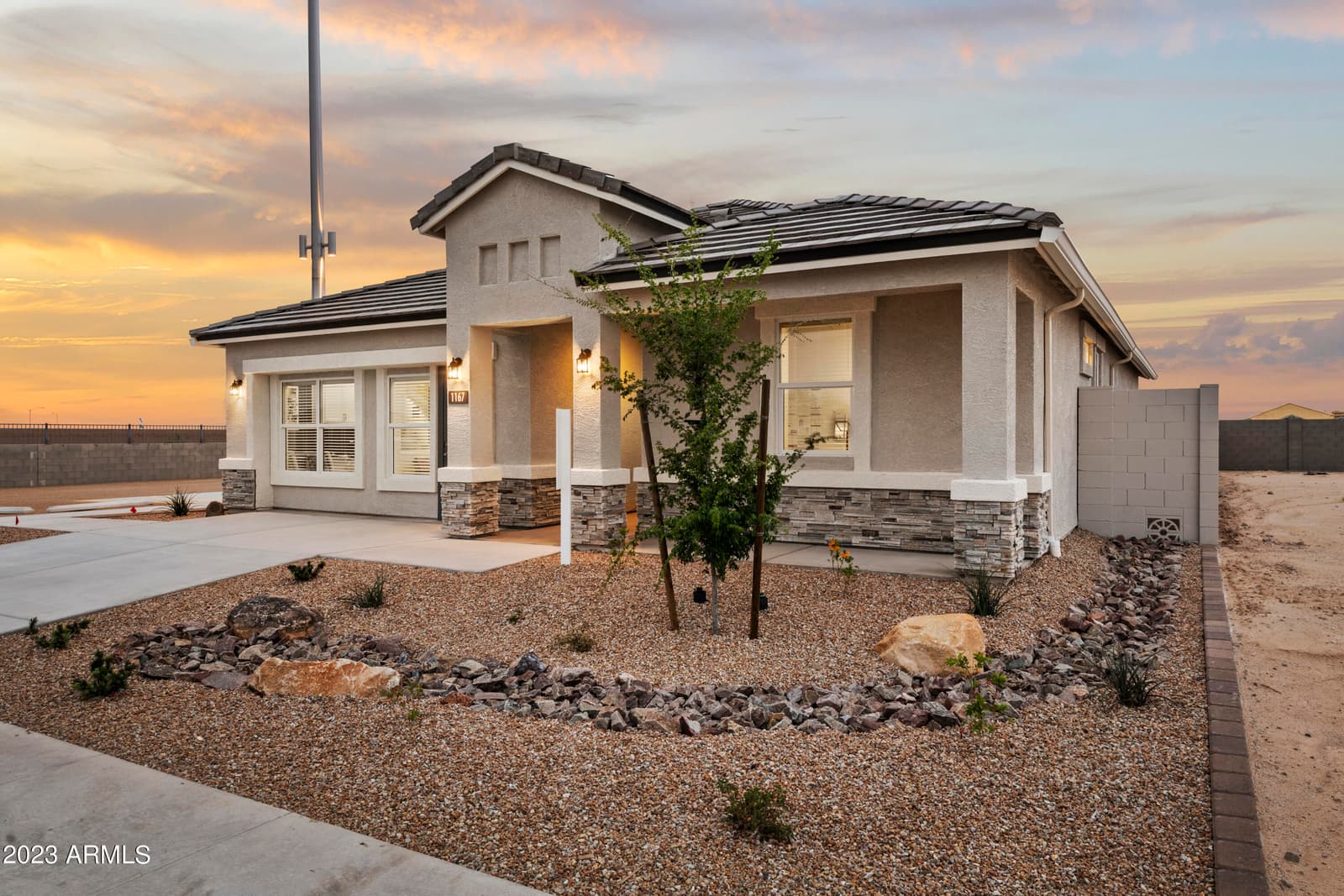 9319 S Midland Drive, Apache Junction, AZ 85120 — photo 4 of 44