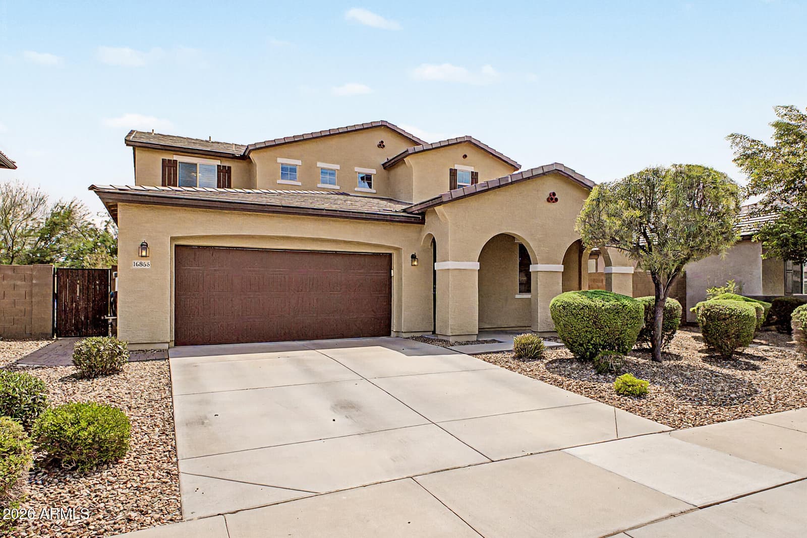 16855 W Adams Street, Goodyear, AZ 85338 — photo 3 of 40