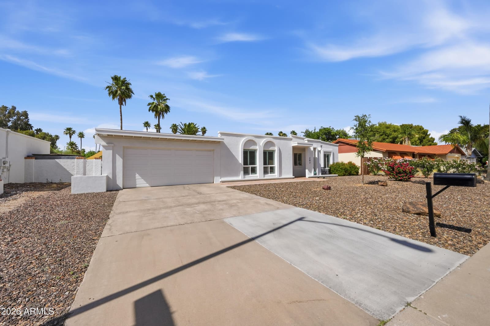 202 E Sharon Avenue, Phoenix, AZ 85022 — photo 3 of 36