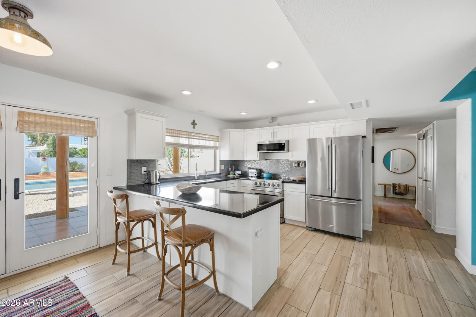 202 E Sharon Avenue, Phoenix, AZ 85022 — photo 10 of 36