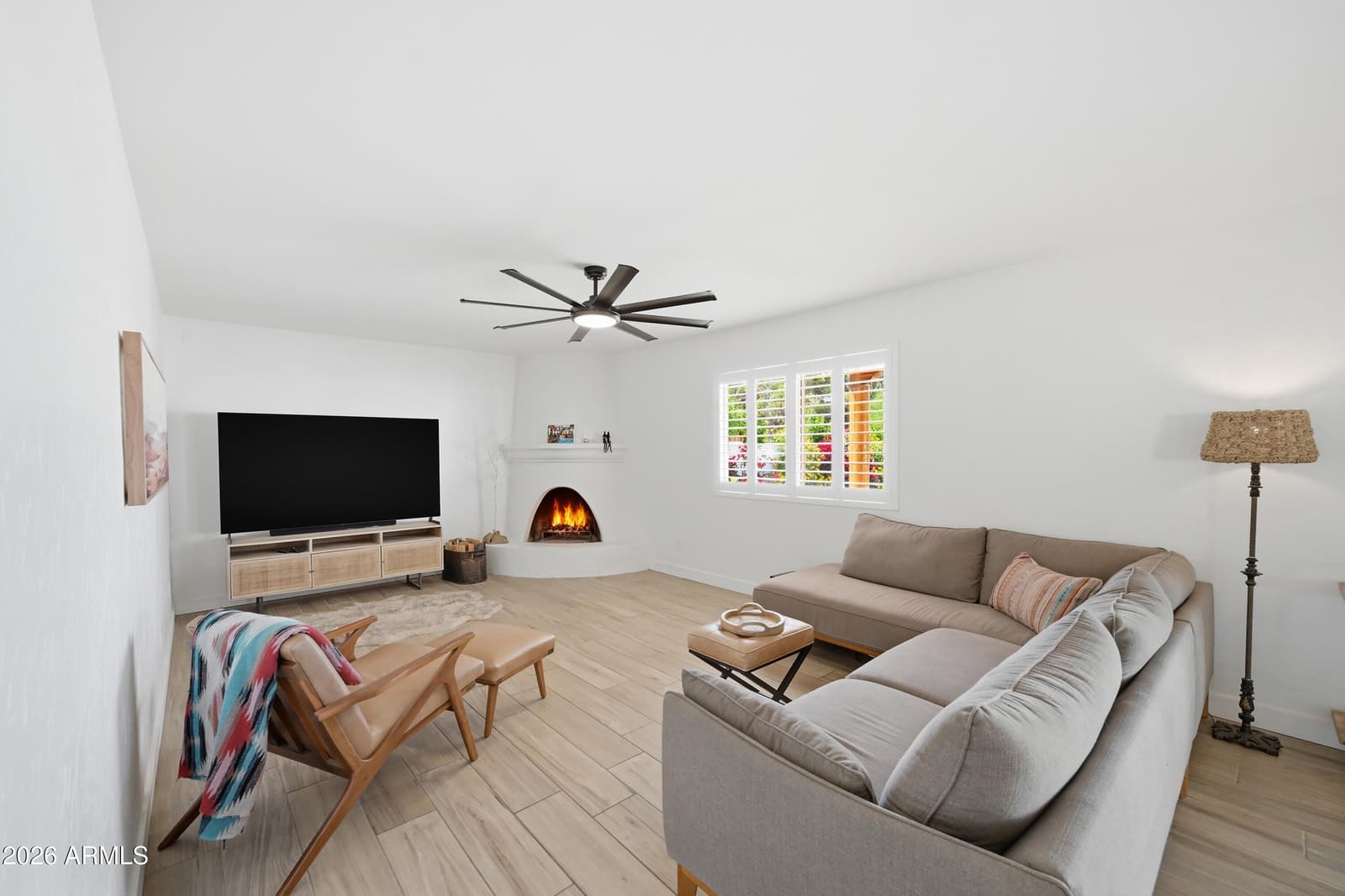 202 E Sharon Avenue, Phoenix, AZ 85022 — photo 13 of 36