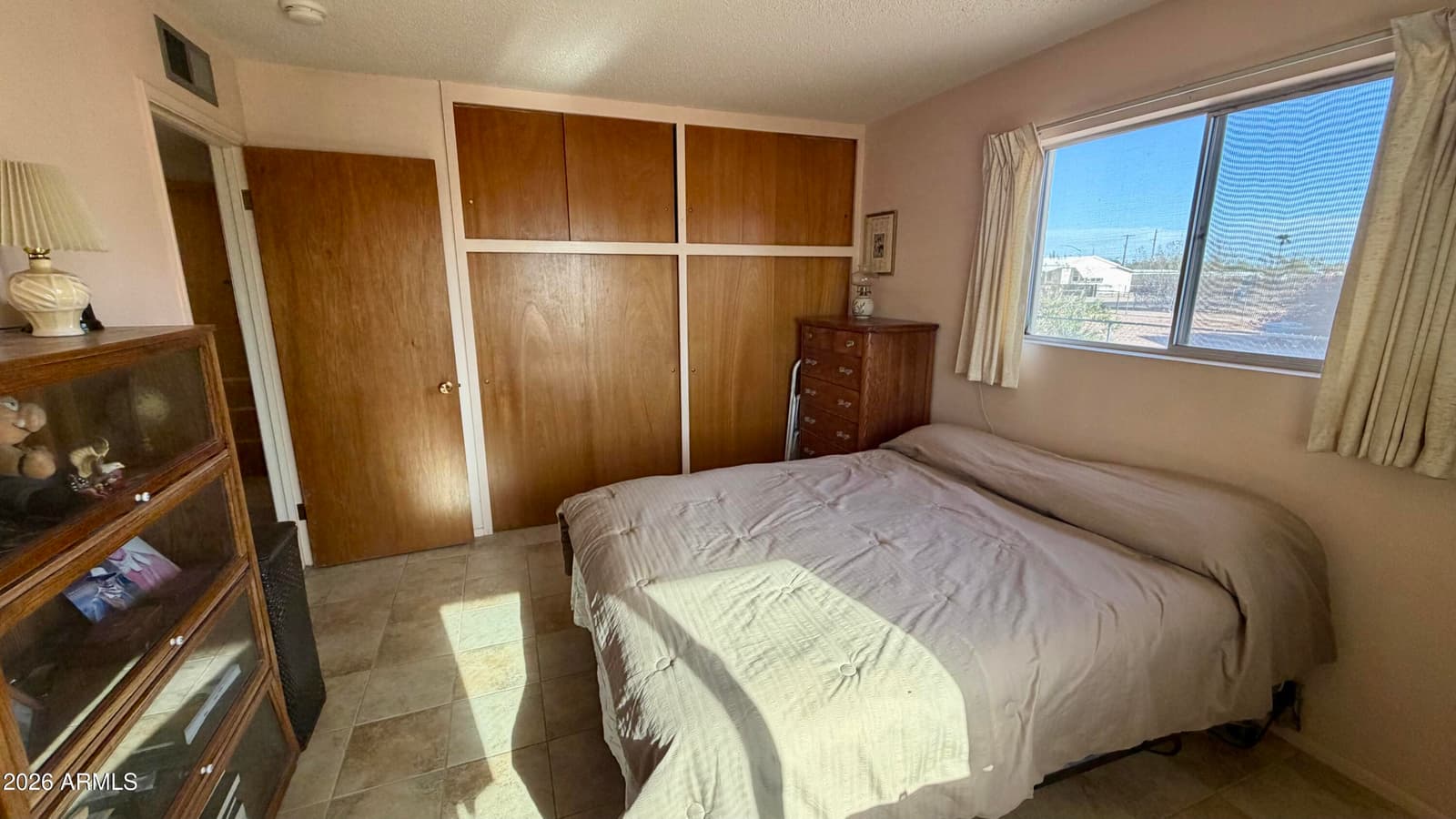 650 S Cornwall Drive, Apache Junction, AZ 85120 — photo 17 of 34