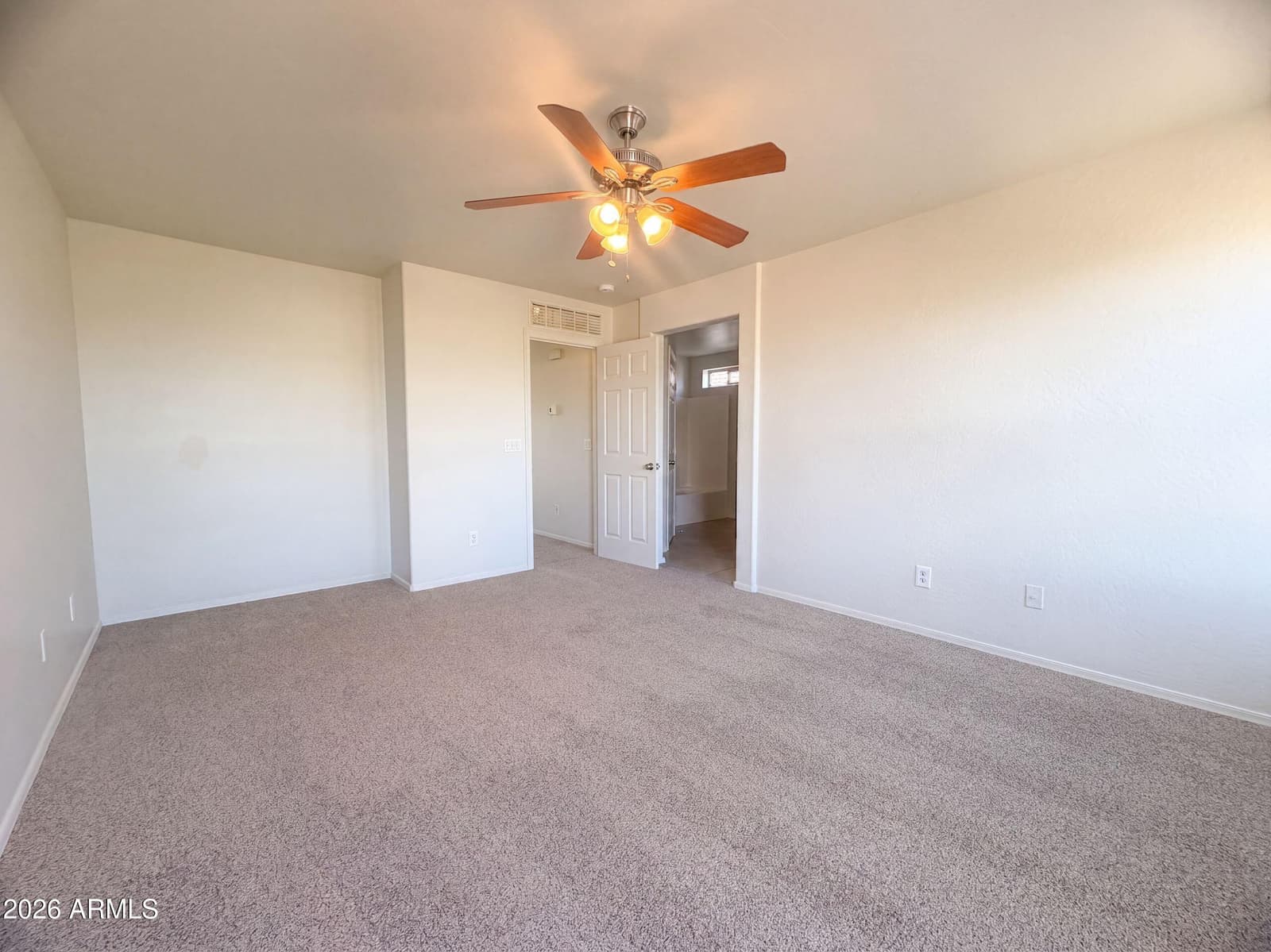 544 E Christopher Street, San Tan Valley, AZ 85140 — photo 4 of 17