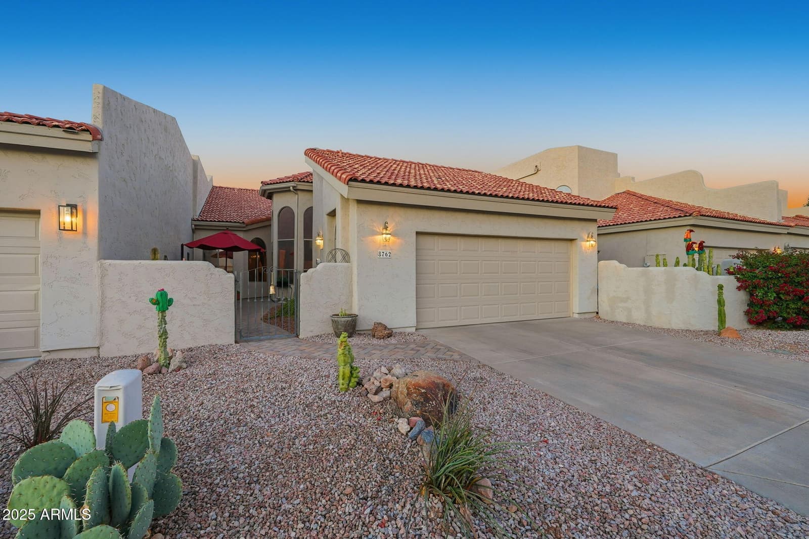 8762 E Sandtrap Court, Gold Canyon, AZ 85118 — photo 2 of 60