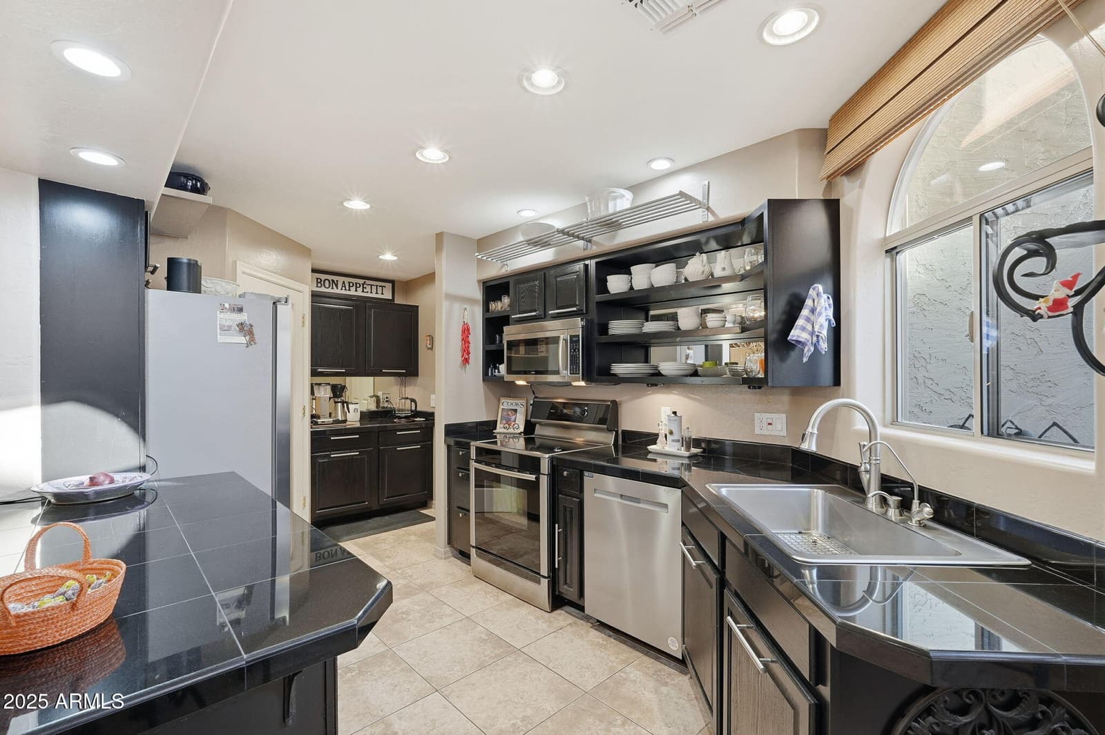 8762 E Sandtrap Court, Gold Canyon, AZ 85118 — photo 13 of 60