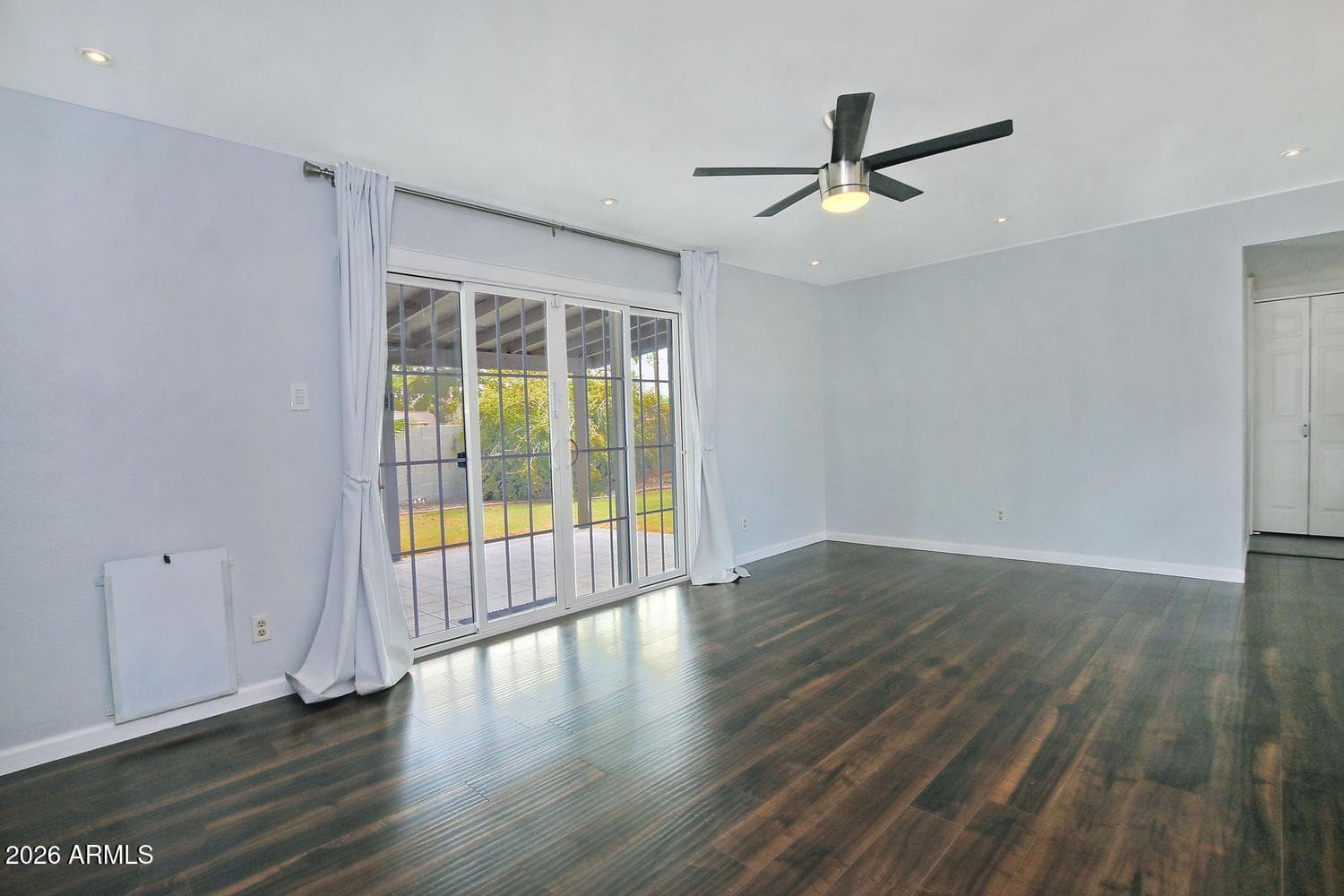 6713 S Palm Drive, Tempe, AZ 85283 — photo 9 of 23