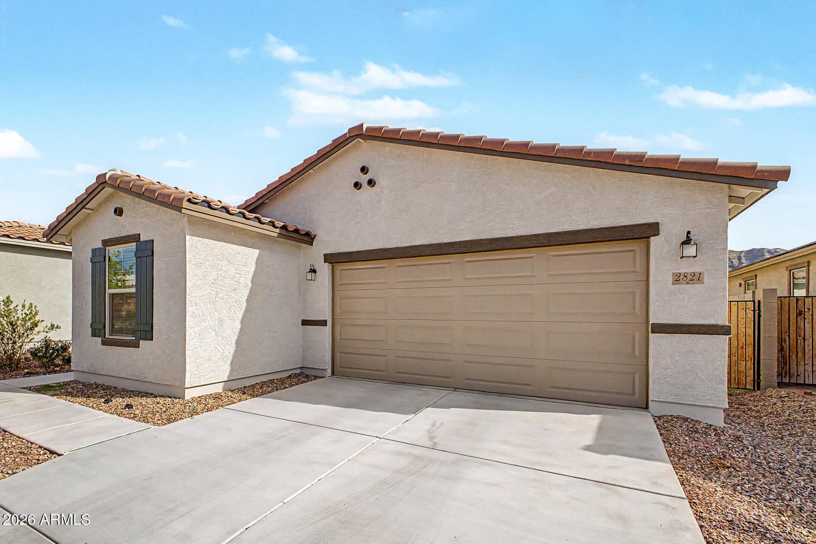 2821 W La Mirada Drive, Laveen, AZ 85339 — photo 4 of 36