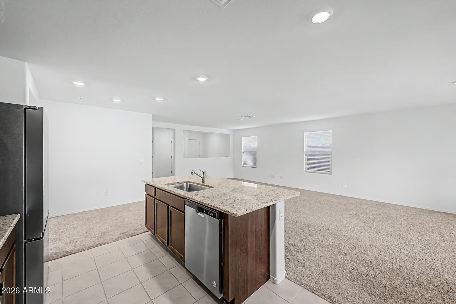 2821 W La Mirada Drive, Laveen, AZ 85339 — photo 15 of 36