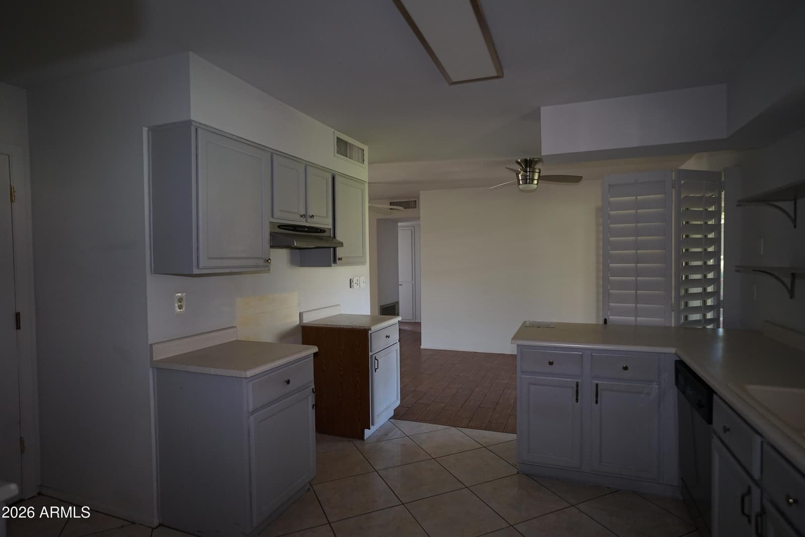 13813 N 99 Drive, Sun City, AZ 85351 — photo 11 of 33