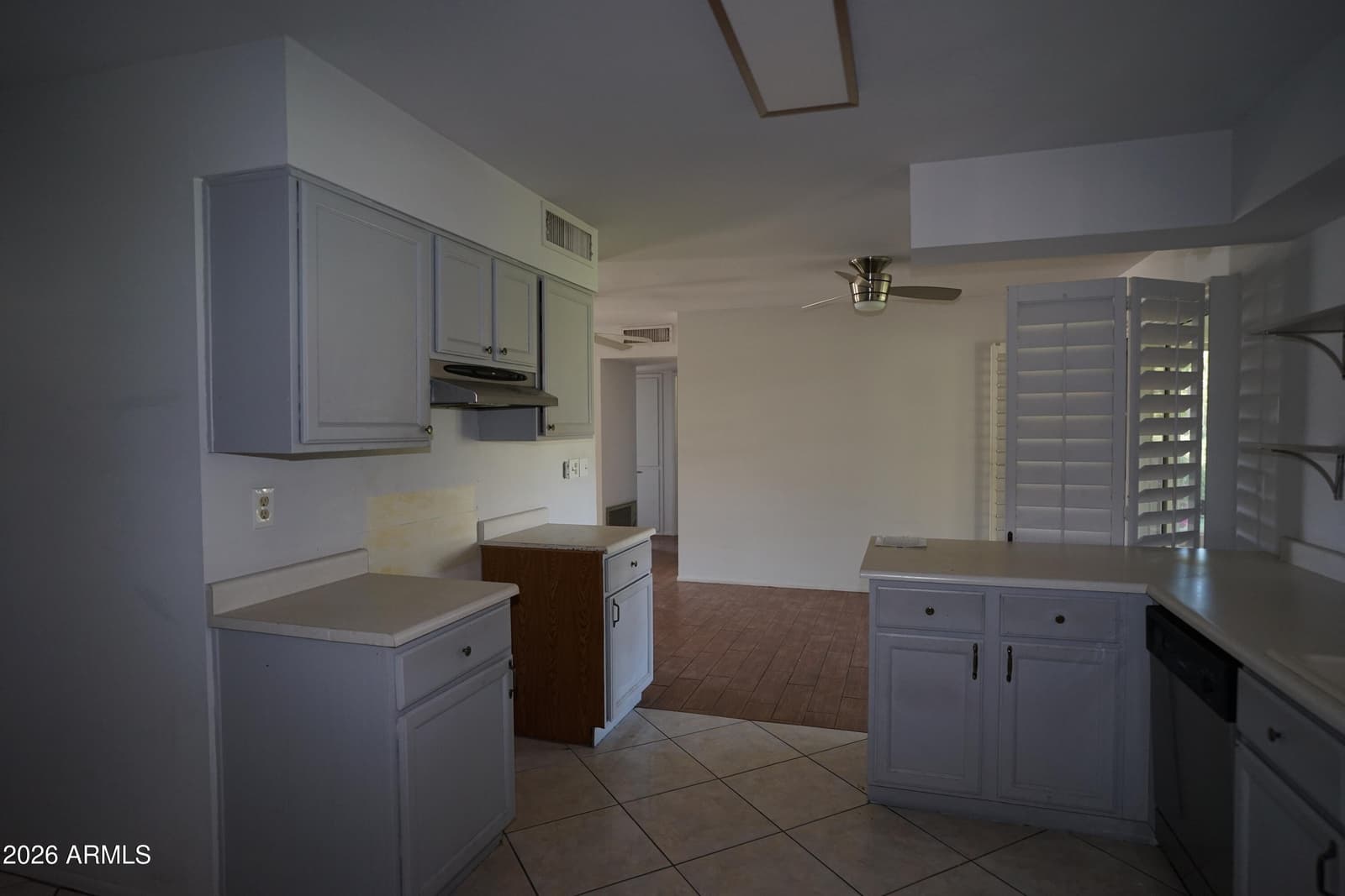 13813 N 99 Drive, Sun City, AZ 85351 — photo 12 of 33