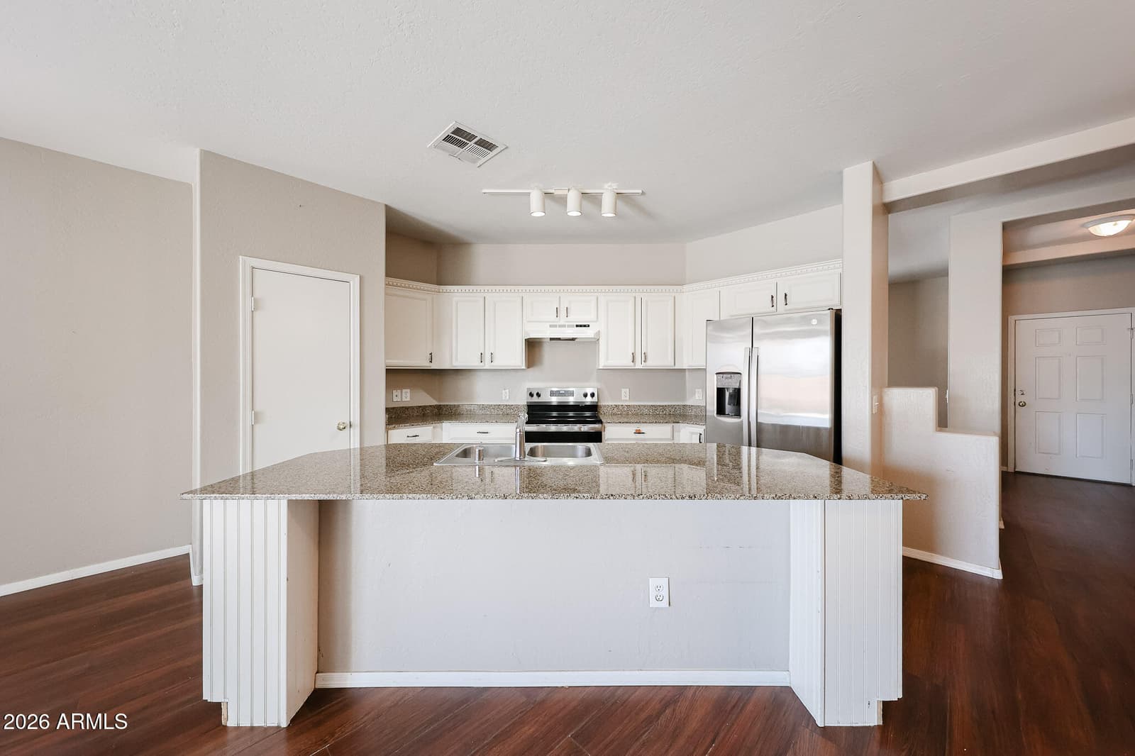 17161 W Post Drive, Surprise, AZ 85388 — photo 13 of 47