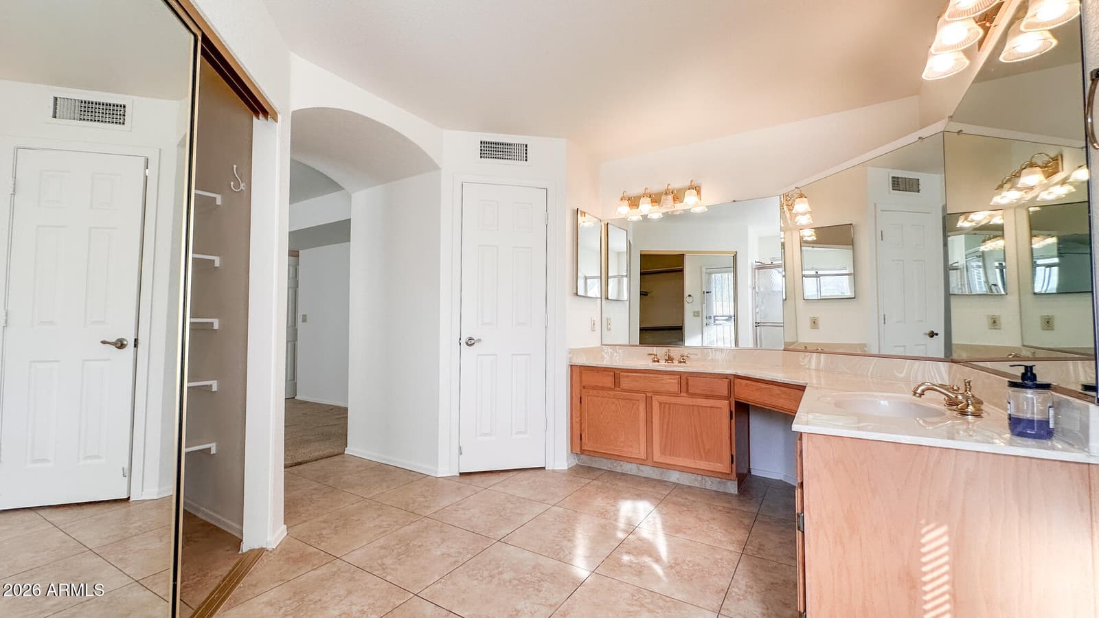 6951 W Kristal Way, Glendale, AZ 85308 — photo 9 of 31