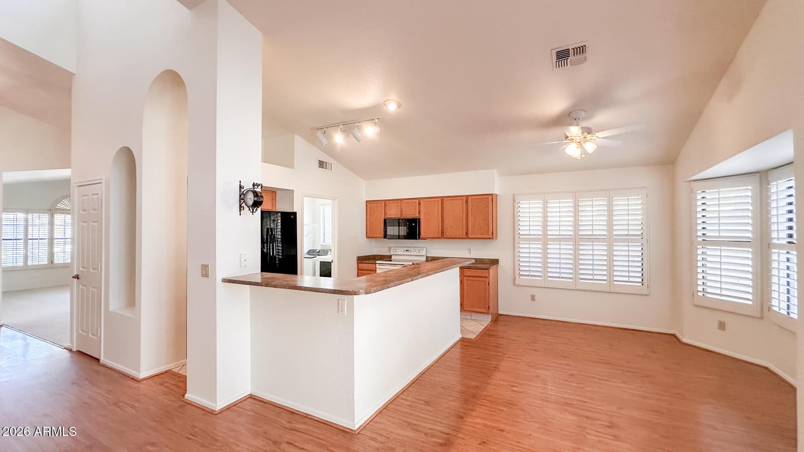 6951 W Kristal Way, Glendale, AZ 85308 — photo 13 of 31