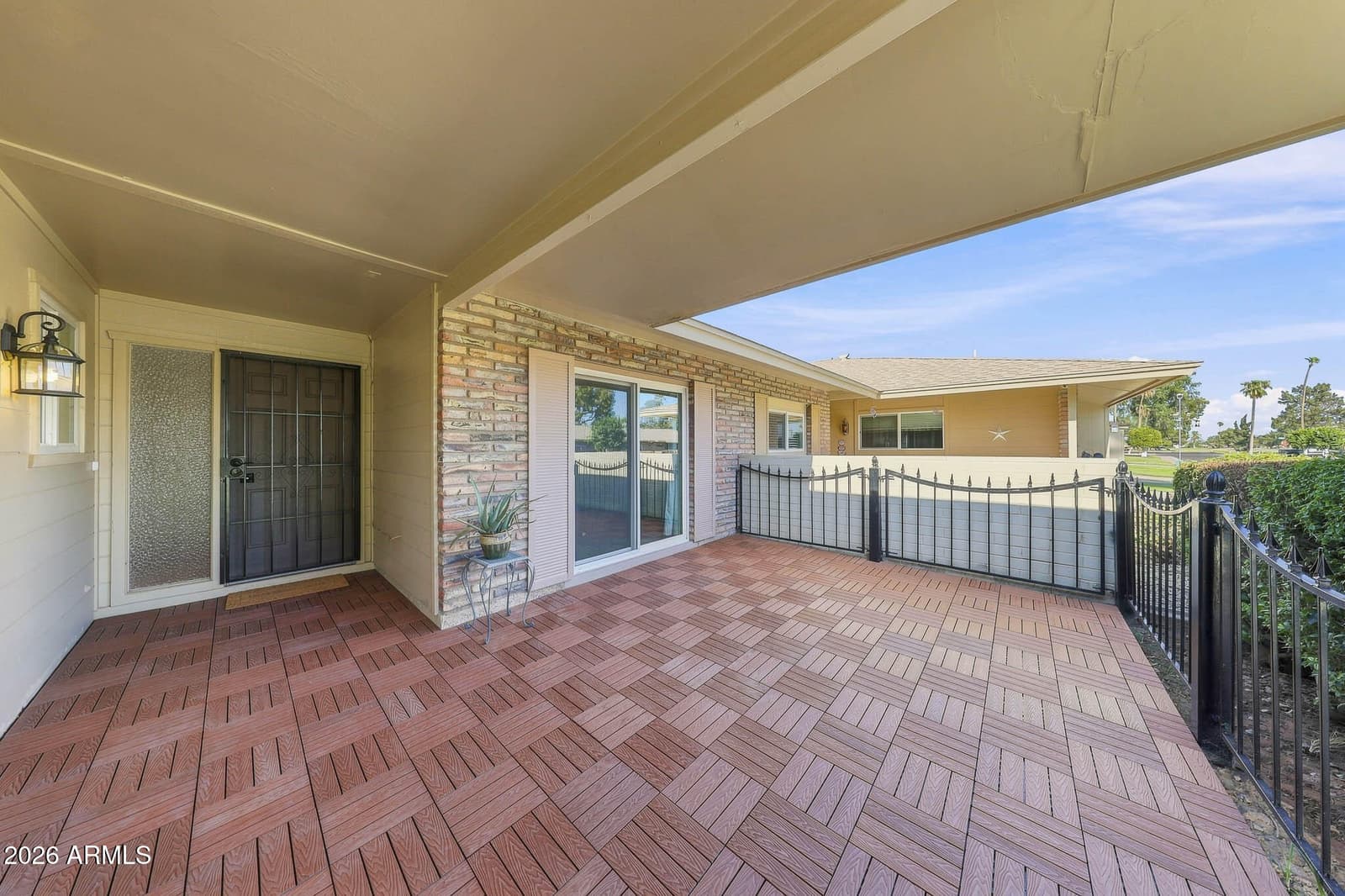 10734 W Hatcher Road, Sun City, AZ 85351 — photo 7 of 56