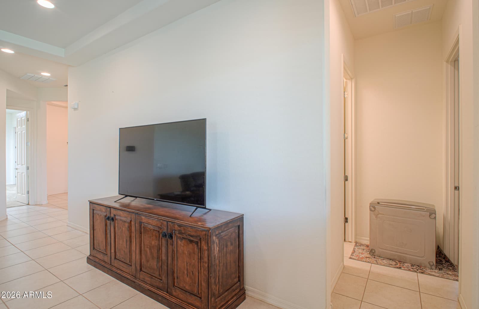 305 N Rainbow Way, Casa Grande, AZ 85194 — photo 33 of 47