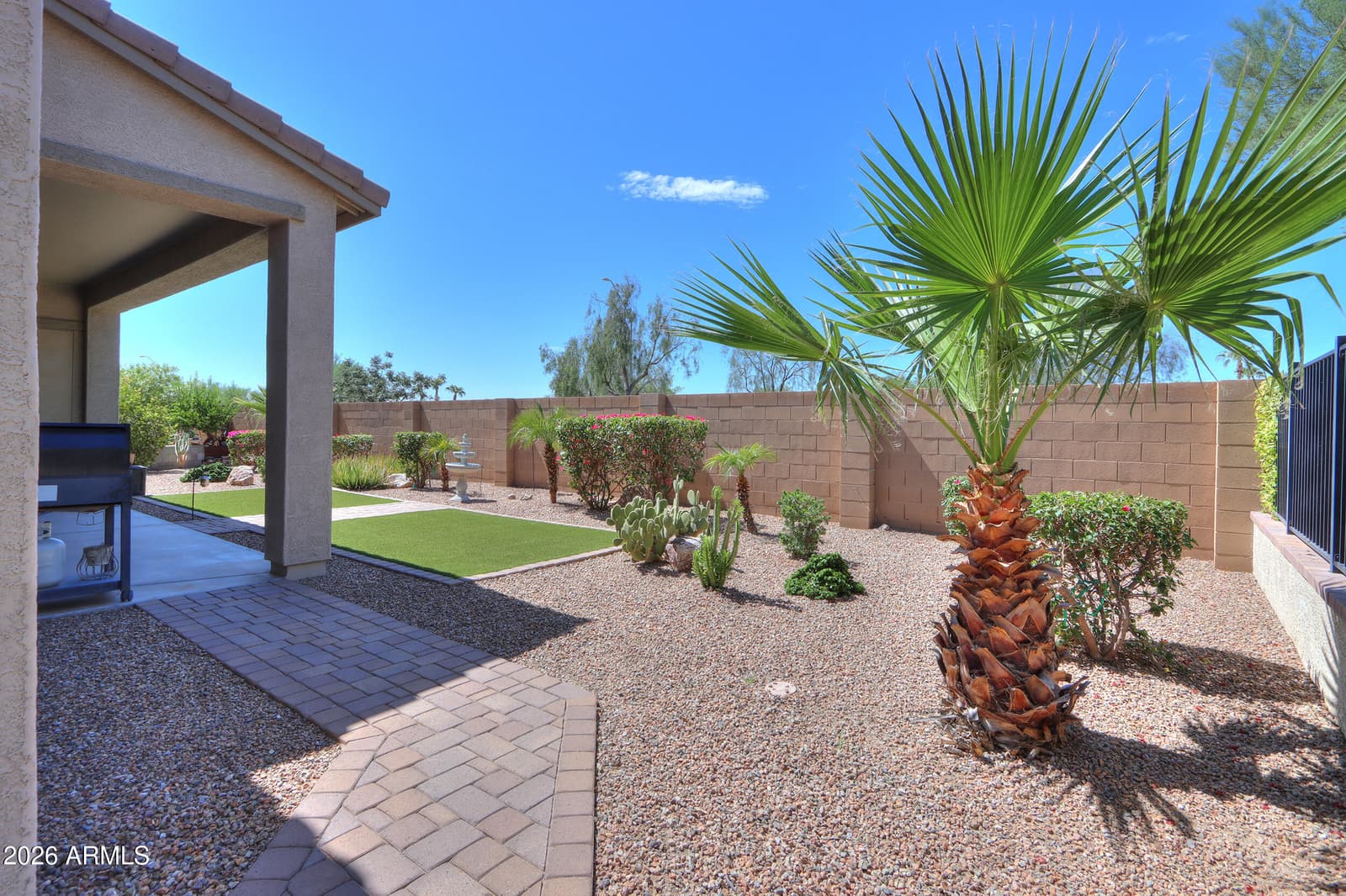 305 N Rainbow Way, Casa Grande, AZ 85194 — photo 44 of 47