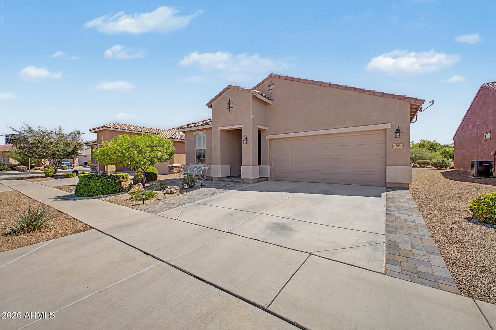 602 N Rainbow Way, Casa Grande, AZ 85194 — photo 3 of 34