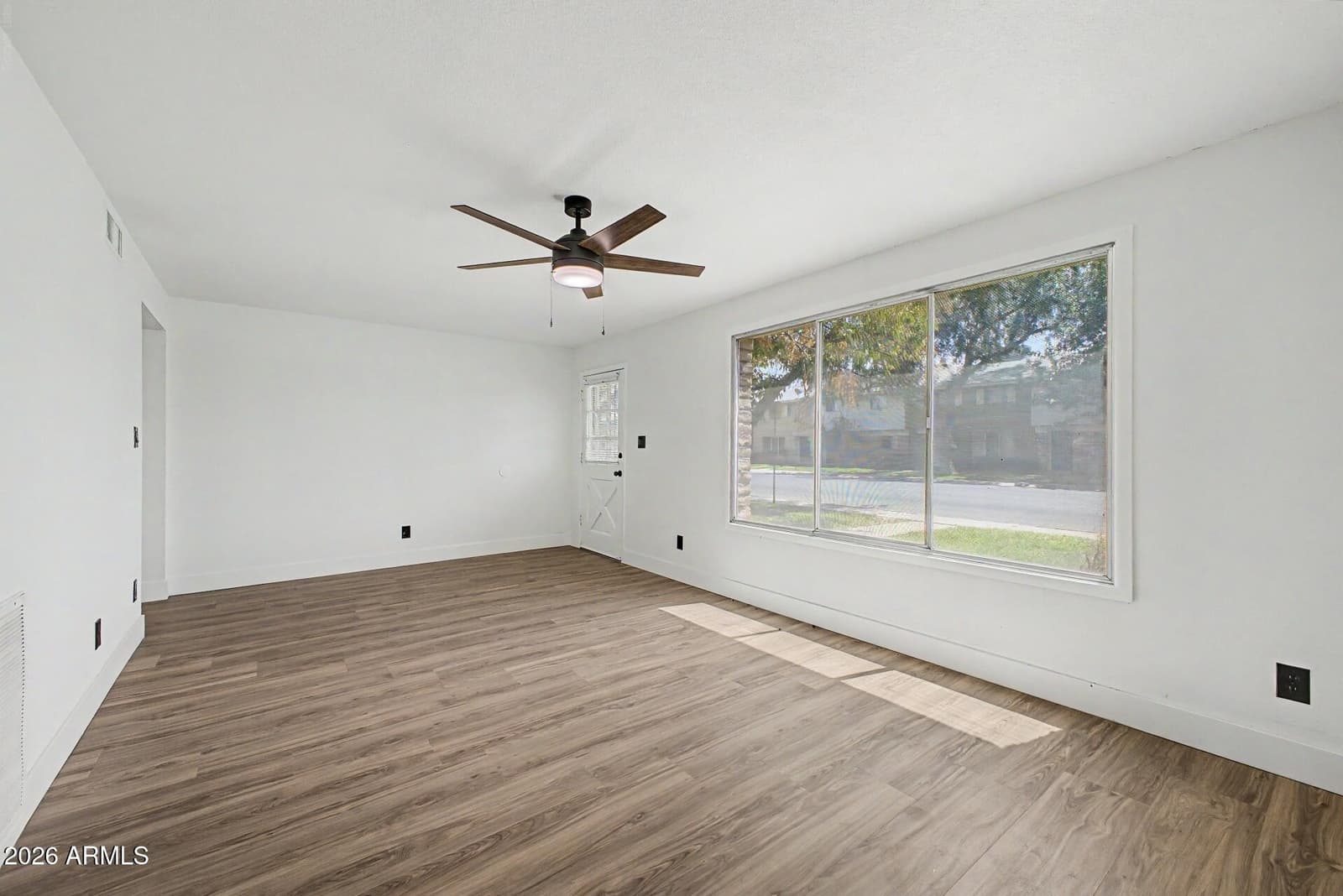 4356 W Ocotillo Road, Glendale, AZ 85301 — photo 5 of 29