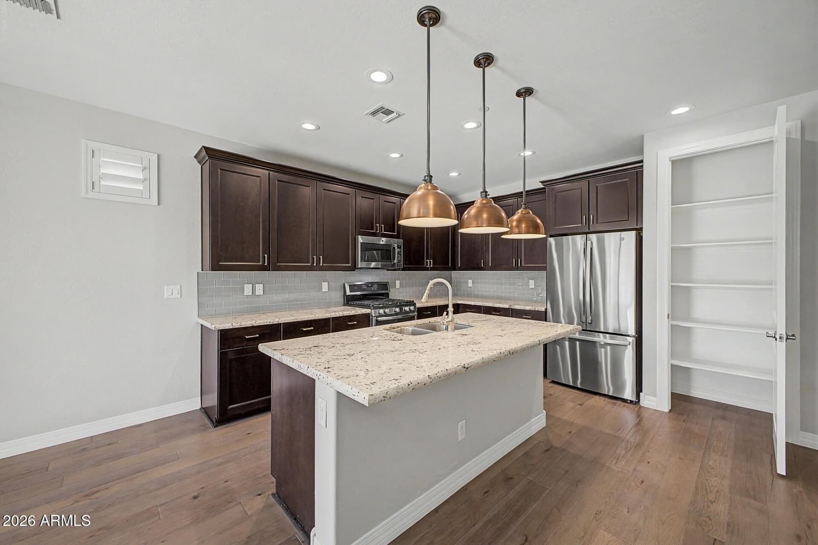 2354 S Banning Street, Gilbert, AZ 85295 — photo 13 of 34