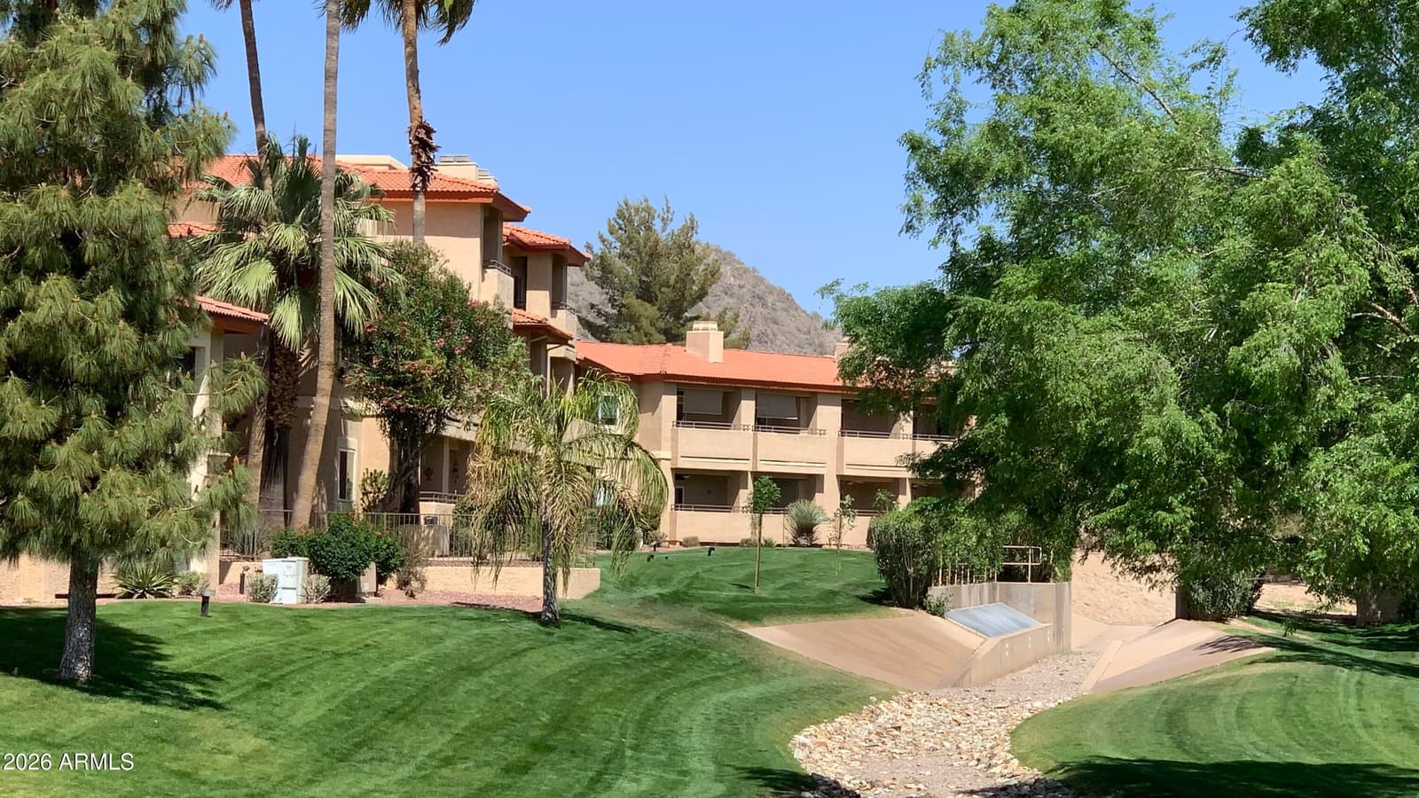10410 N Cave Creek Road 2100, Phoenix, AZ 85020 — photo 40 of 41