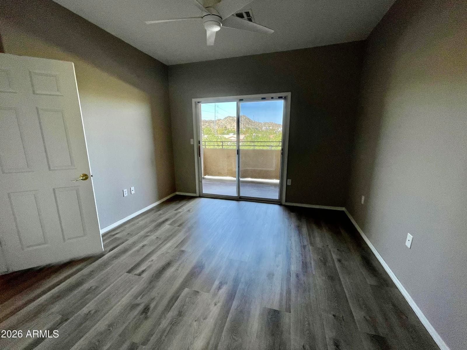 10410 N Cave Creek Road 2100, Phoenix, AZ 85020 — photo 13 of 41