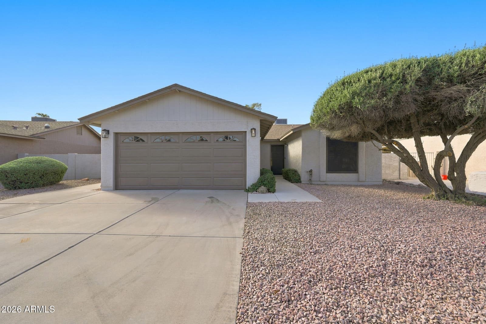 26417 S SHERBROOK Drive, Sun Lakes, AZ 85248