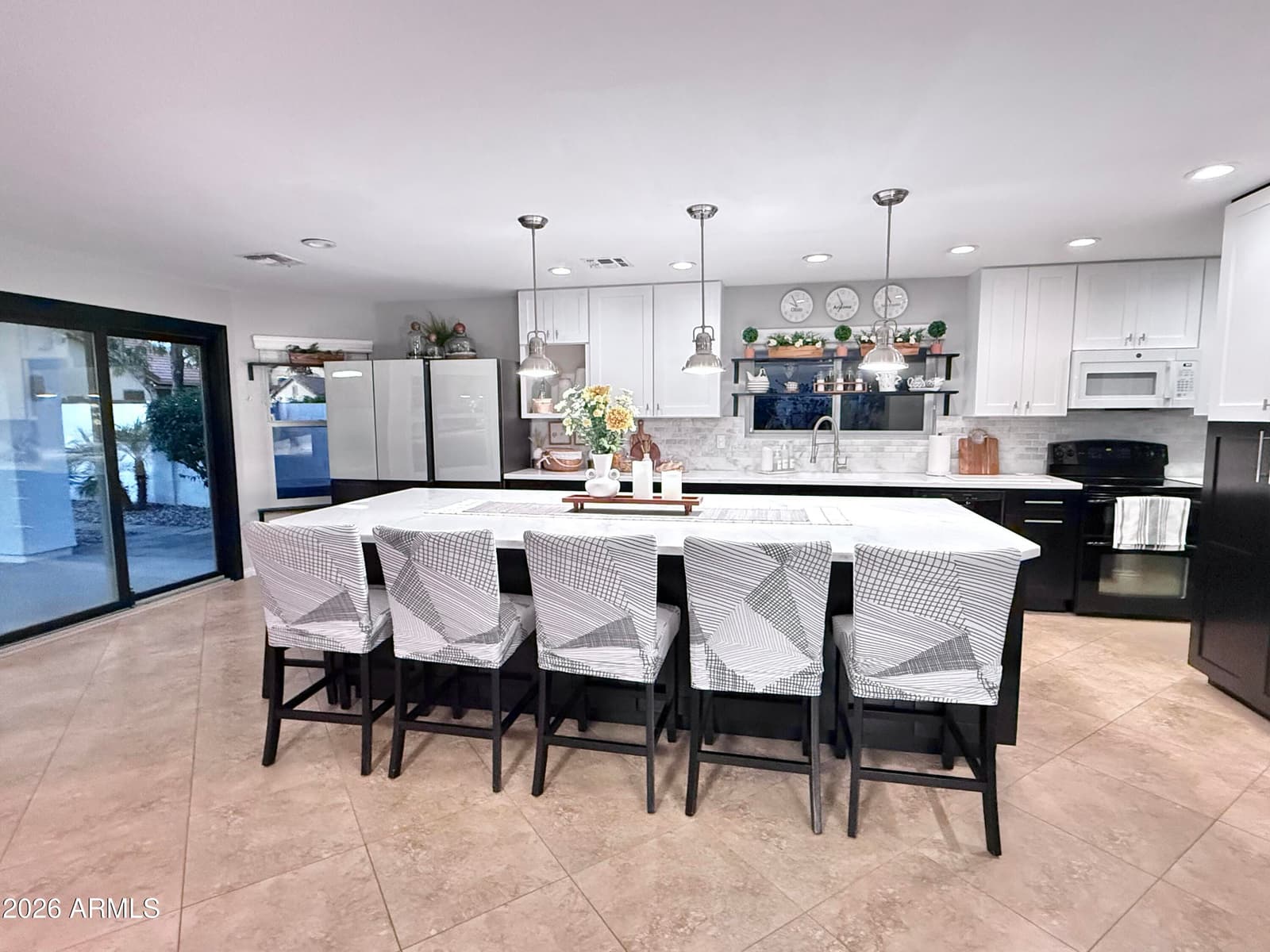 2470 E County Down Drive, Chandler, AZ 85249 — photo 6 of 32