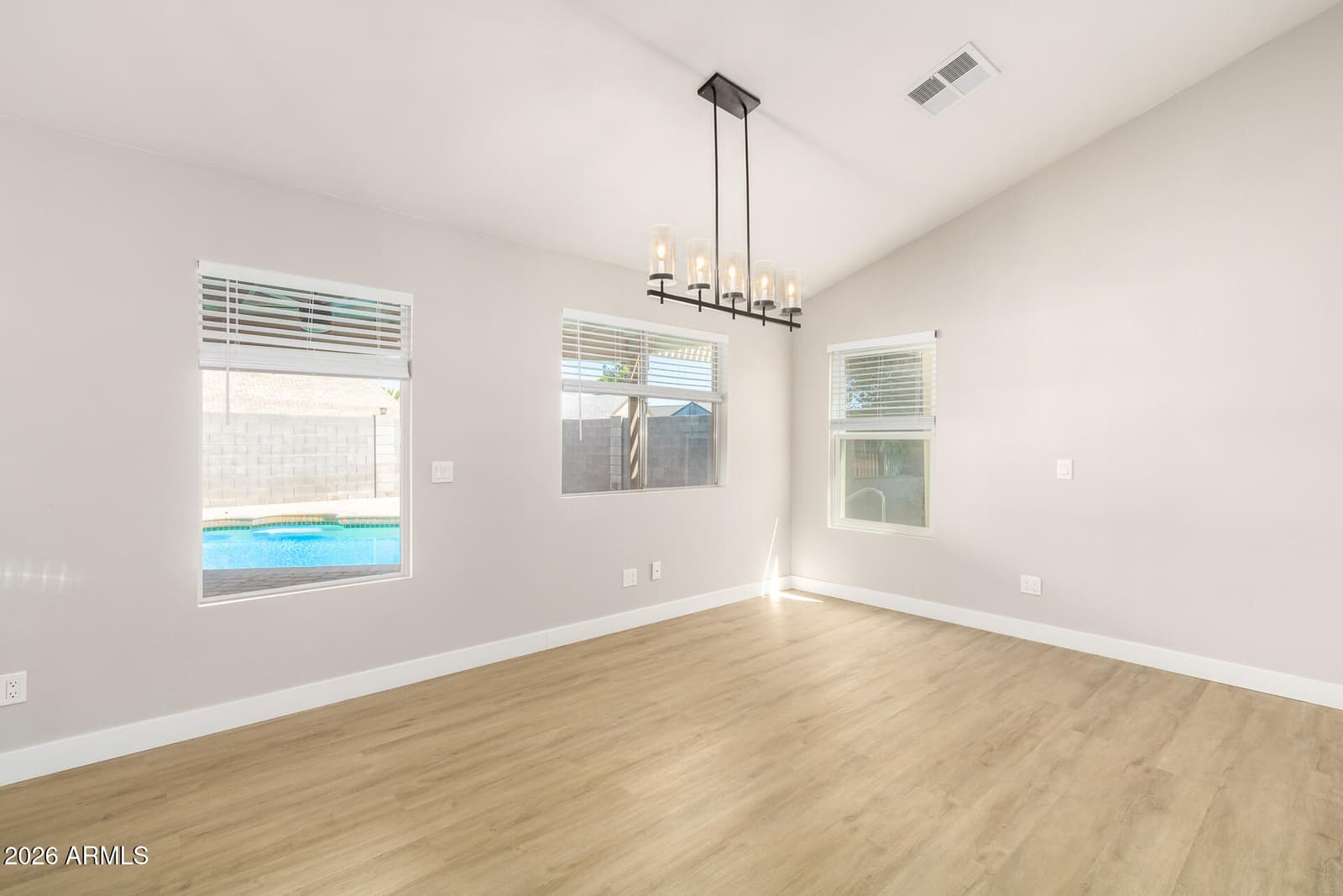 6534 W Grandview Road, Glendale, AZ 85306 — photo 9 of 31