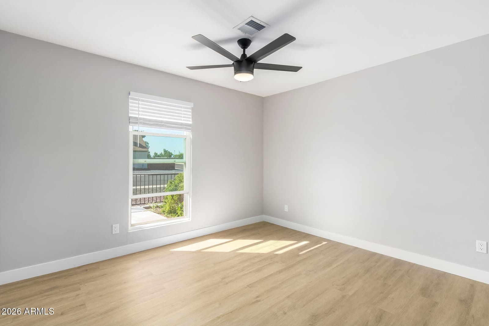 6534 W Grandview Road, Glendale, AZ 85306 — photo 19 of 31