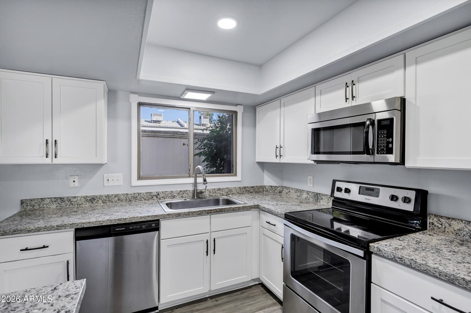 14 E Hermosa Drive, Tempe, AZ 85282 — photo 11 of 40