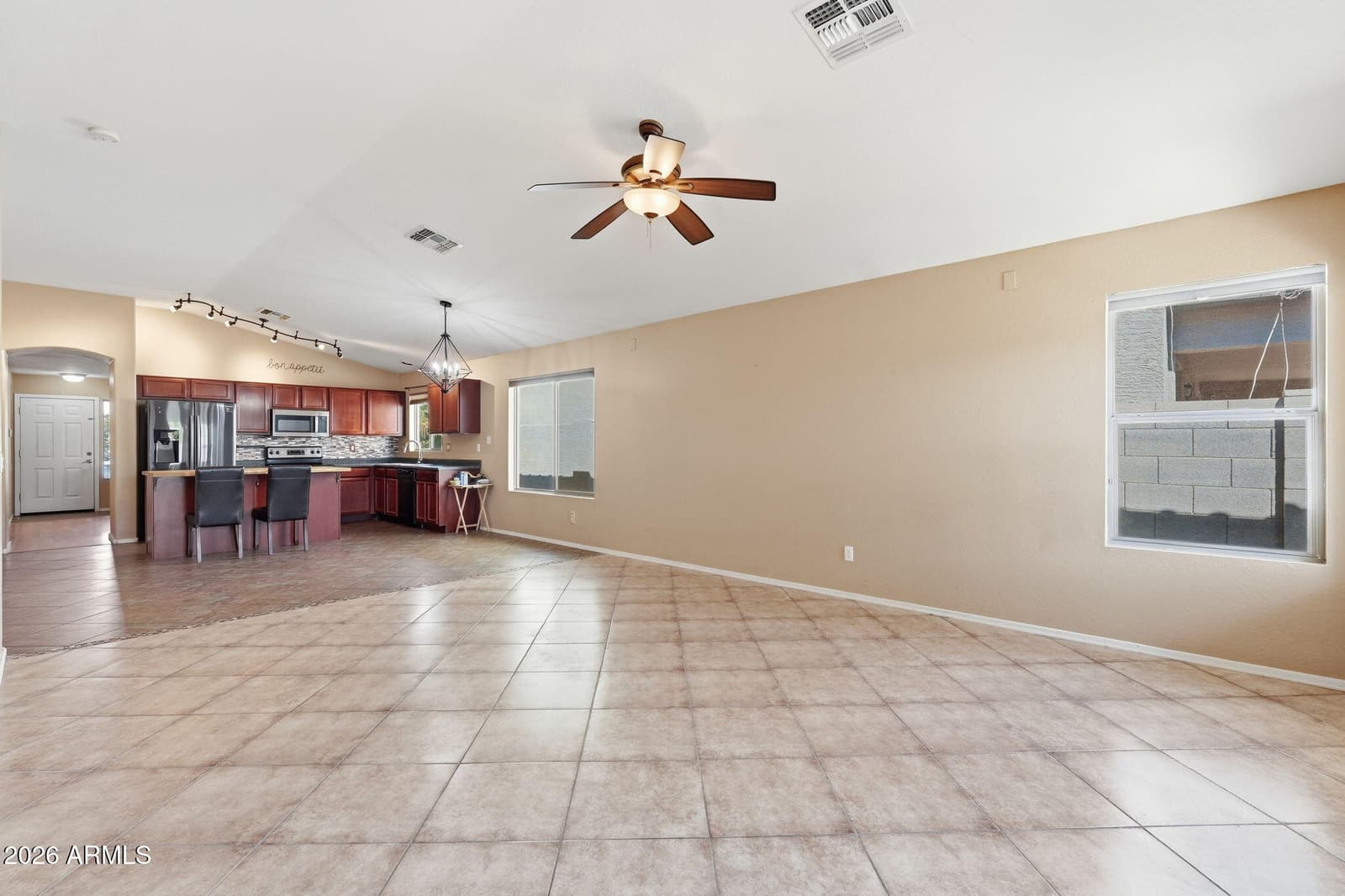 9411 S 35th Drive, Laveen, AZ 85339 — photo 11 of 42