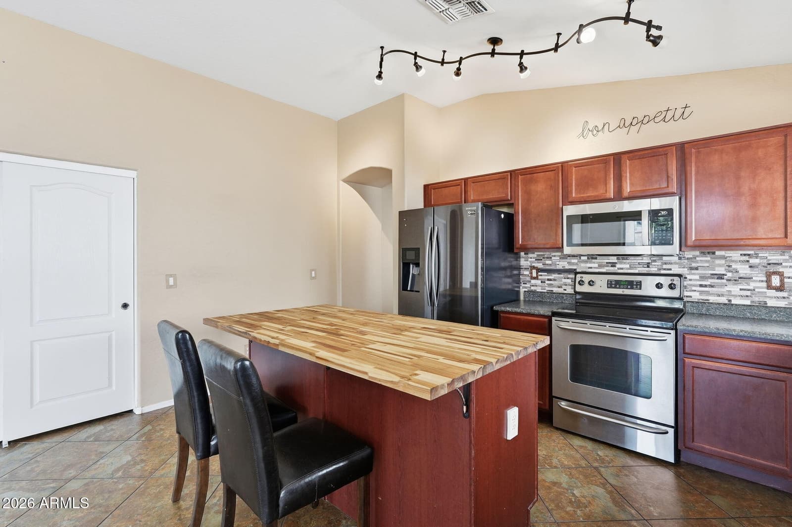 9411 S 35th Drive, Laveen, AZ 85339 — photo 17 of 42