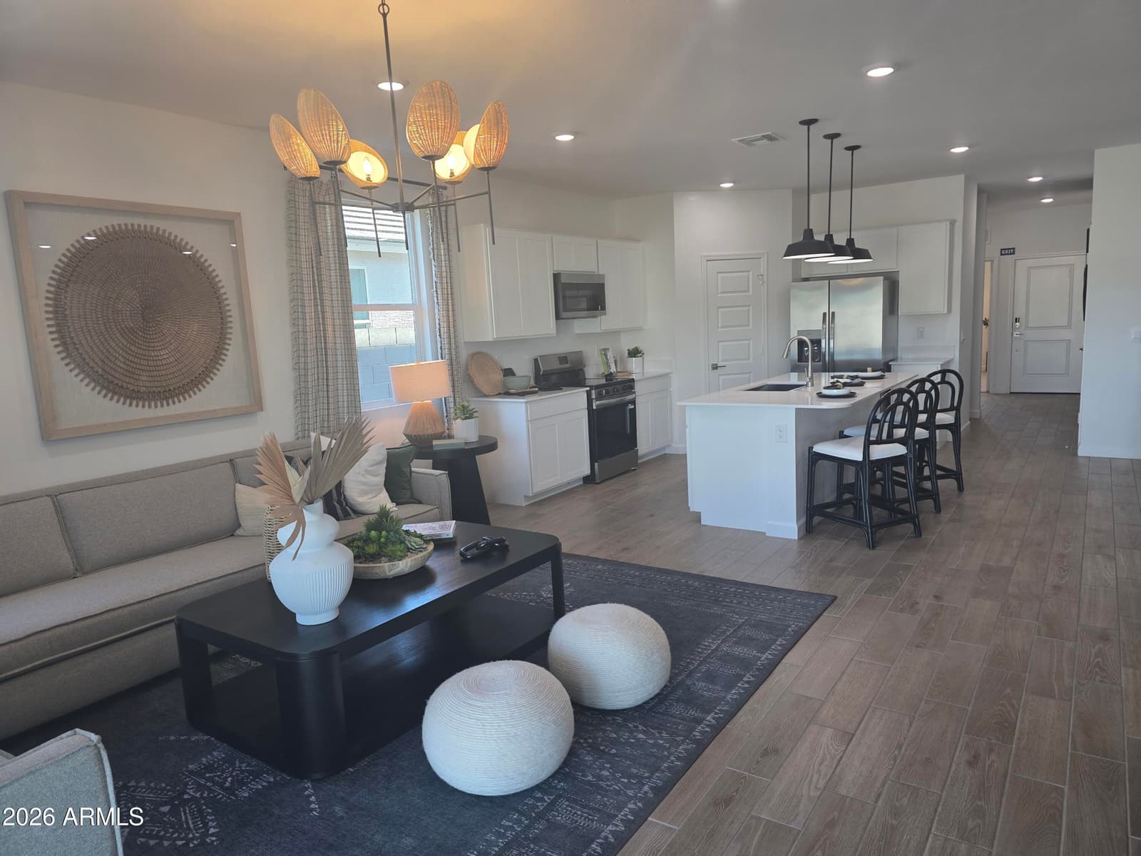 12569 W Davis Lane, Avondale, AZ 85323 — photo 4 of 11