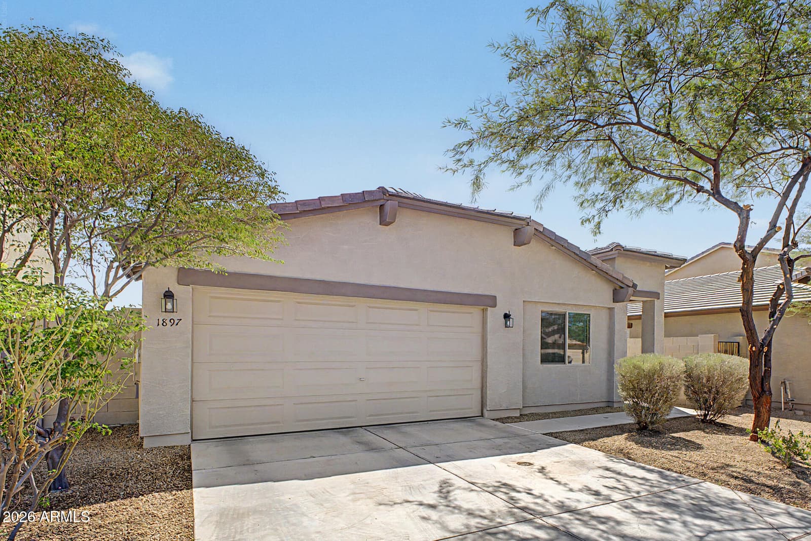 1897 W Stagecoach Street, Apache Junction, AZ 85120 — photo 8 of 40